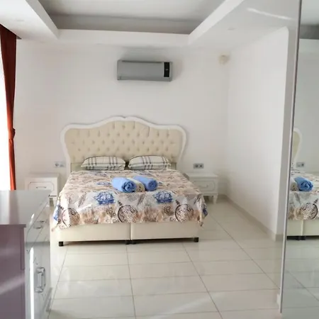 Βίλα Crystal Water Deniz Saray 1 Μπέλεκ