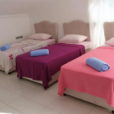 Βίλα Crystal Water Deniz Saray 1